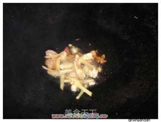 五花肉炒马铃薯的做法步骤：2
