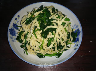 菠菜拌豆皮的做法