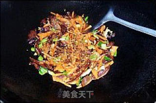 家乡风味腊猪肝的做法步骤：3