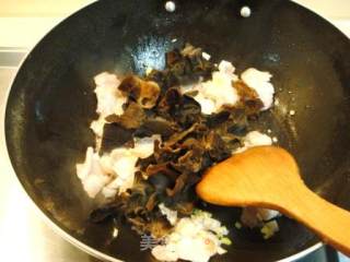 北京传统风味儿“黄焖豆腐”的做法步骤：4
