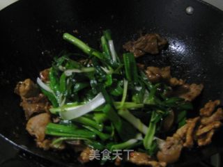 回锅肉的做法步骤：2