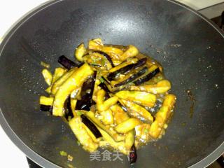 美味简单的家常烧茄子的做法步骤：2