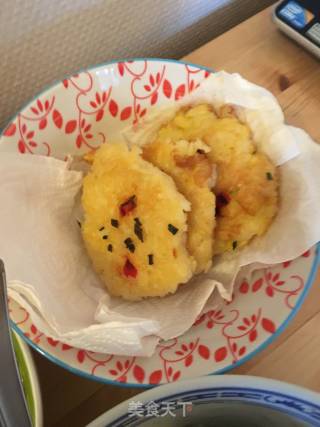 幸福的米饼????！“半夜饿的慌～ 想吃又怕忙！幸福的米饼～快来帮帮忙～ 哦耶”❤️????！！S的做法