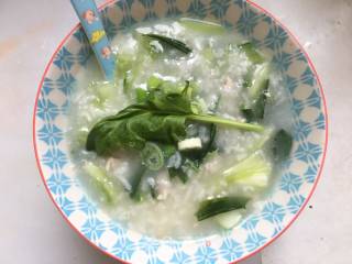 剩饭菜肉粥～ ????的做法