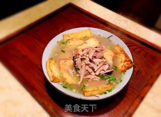 墨鱼干焖豆腐的做法
