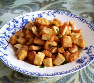 孜然豆腐丁的做法