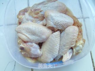 可乐鸡翅的做法步骤：2