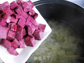紫薯银耳白果羹的做法步骤：2