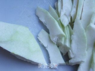 柚子皮变身餐桌上最受欢迎的消食解腻菜——柚香粉蒸肉的做法步骤：4