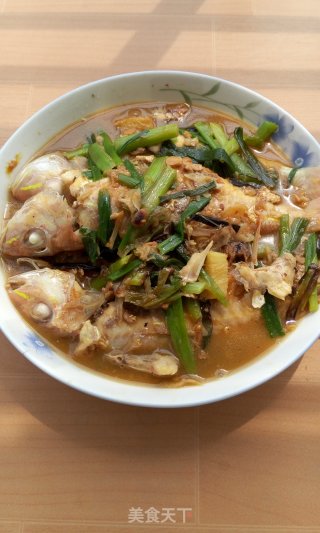 酱焖鱼的做法