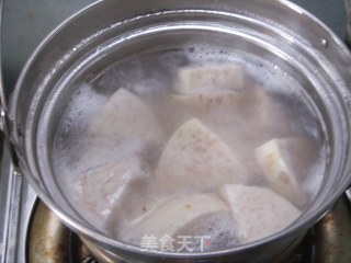 芋头西米露的做法步骤：2