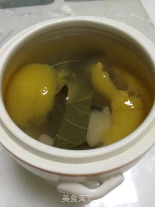 川贝枇杷炖雪梨的做法