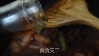 红烧腐乳肉卤蛋的做法步骤：3