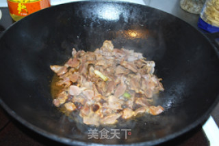 黑椒鸡胗的做法步骤：2