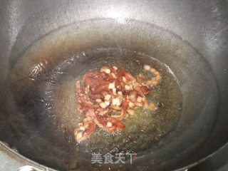 山芹炒肉丝的做法步骤：2