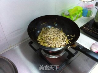 姜丝肉的做法步骤：2