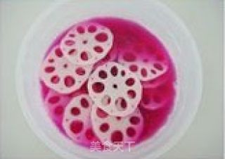 胭脂藕片的做法步骤：2