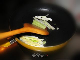 韩式辣炒鱿鱼的做法步骤：2