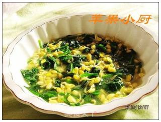 黄豆芽菠菜汤的做法步骤：2