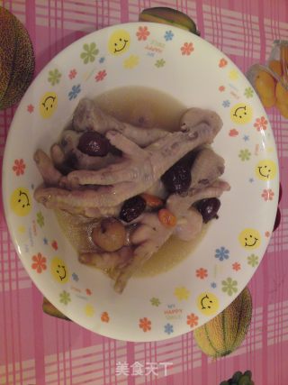 药膳鸡脚汤的做法步骤：2