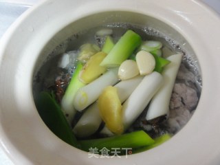 酱炖羊蝎子的做法步骤：2