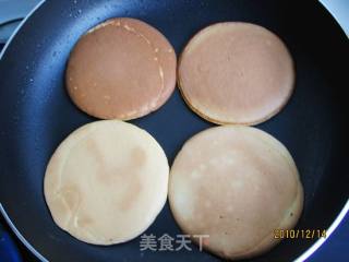 铜锣烧的做法步骤：2