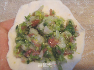 猪肉白菜包的做法步骤：2