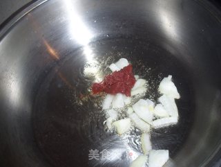 茄汁三文鱼的做法步骤：2