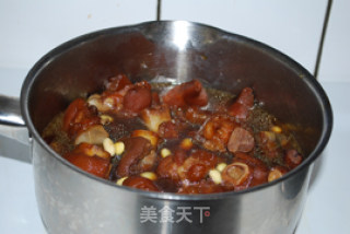 黄豆焖猪手的做法步骤：2