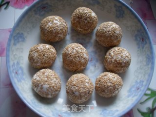 小麻圆的做法步骤：3