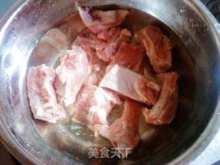 萝卜烧排骨的做法步骤：2