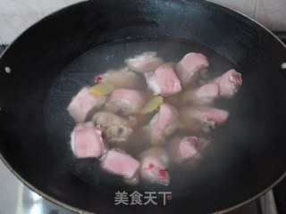 栗子猪手的做法步骤：2