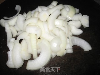 椰香咖喱蟹的做法步骤：2