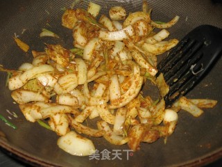 椰香咖喱蟹的做法步骤：2