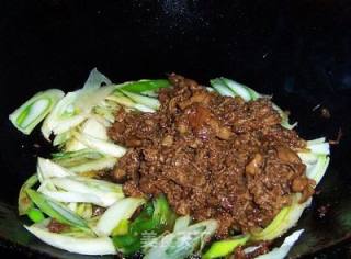 老北京葱爆羊肉的做法步骤：4