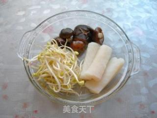 香菇鳕鱼豆芽汤的做法步骤：5