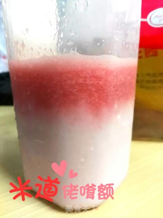 夏日冰冰凉——西瓜牛奶饮的做法