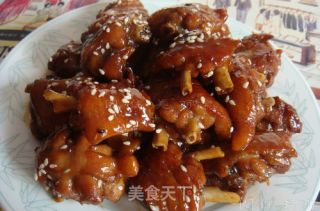蜜汁鸡翅的做法步骤：2