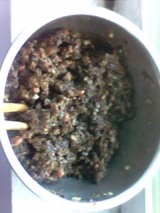 圣诞欢喜.饺子篇---满口香韭菜香菇鲜肉饺的做法步骤：7