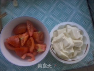 番茄豆腐汤的做法步骤：2