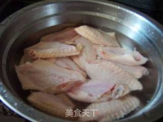 新奥尔良炸鸡翅的做法步骤：4