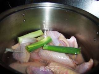 新奥尔良炸鸡翅的做法步骤：4