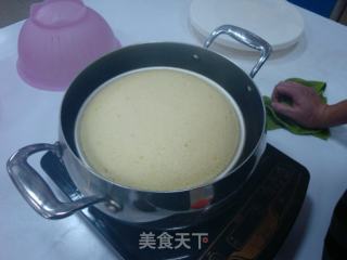 用锅烤蛋糕的做法步骤：2
