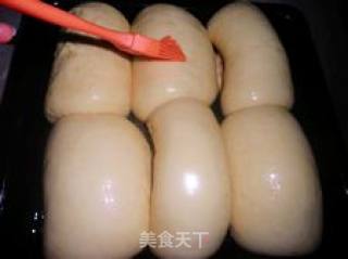 圣诞点心------豆沙肉松面包的做法步骤：4