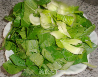 口蘑烧油菜的做法步骤：2