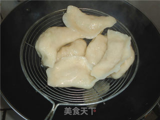 蚝油猪肉白菜饺的做法步骤：2