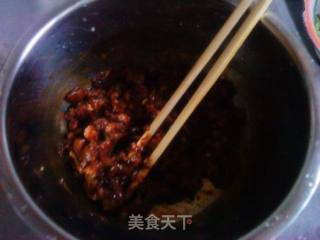 韭菜猪肉水饺的做法步骤：2