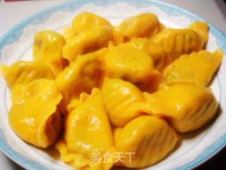 韭菜猪肉水饺的做法步骤：2