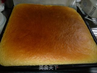 白色圣诞草莓蛋糕的做法步骤：2