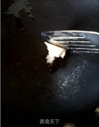 番茄焖蒸土豆鸡的做法步骤：2